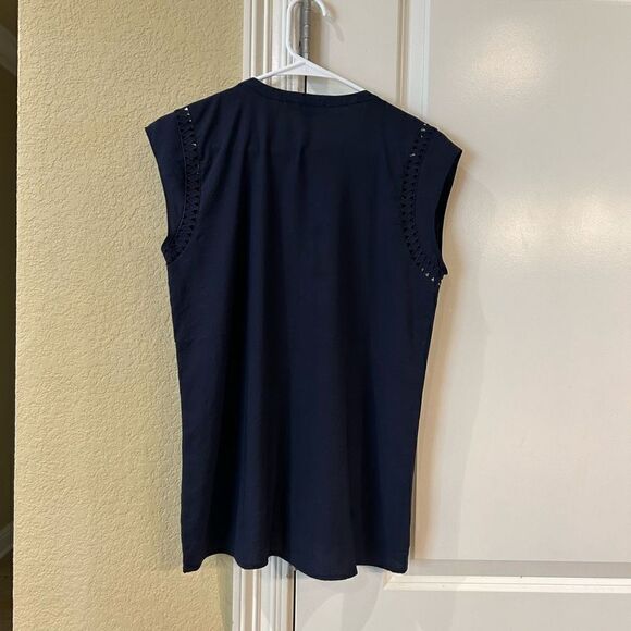 Outback Red blouse in navy with decorative cutout design in size small - Picture 4 of 10